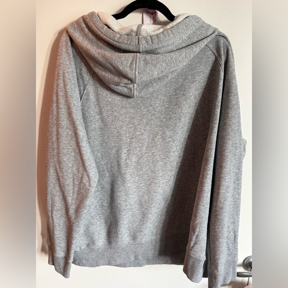 Grey old navy hoodie - Picture 2 of 7